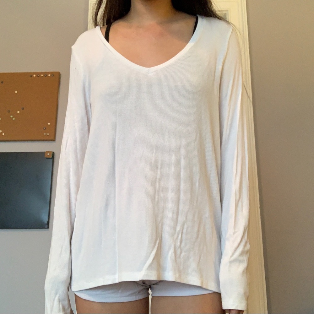 white long sleeve v neck